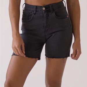 Matchajeans - the peachy- Black High-Waisted Jean Shorts - sold out online